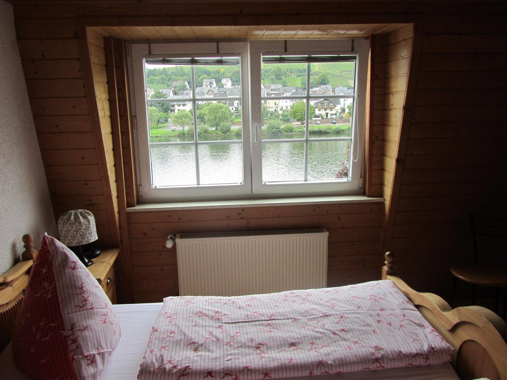 Apartamento Mosel Panorama Zell Exterior foto