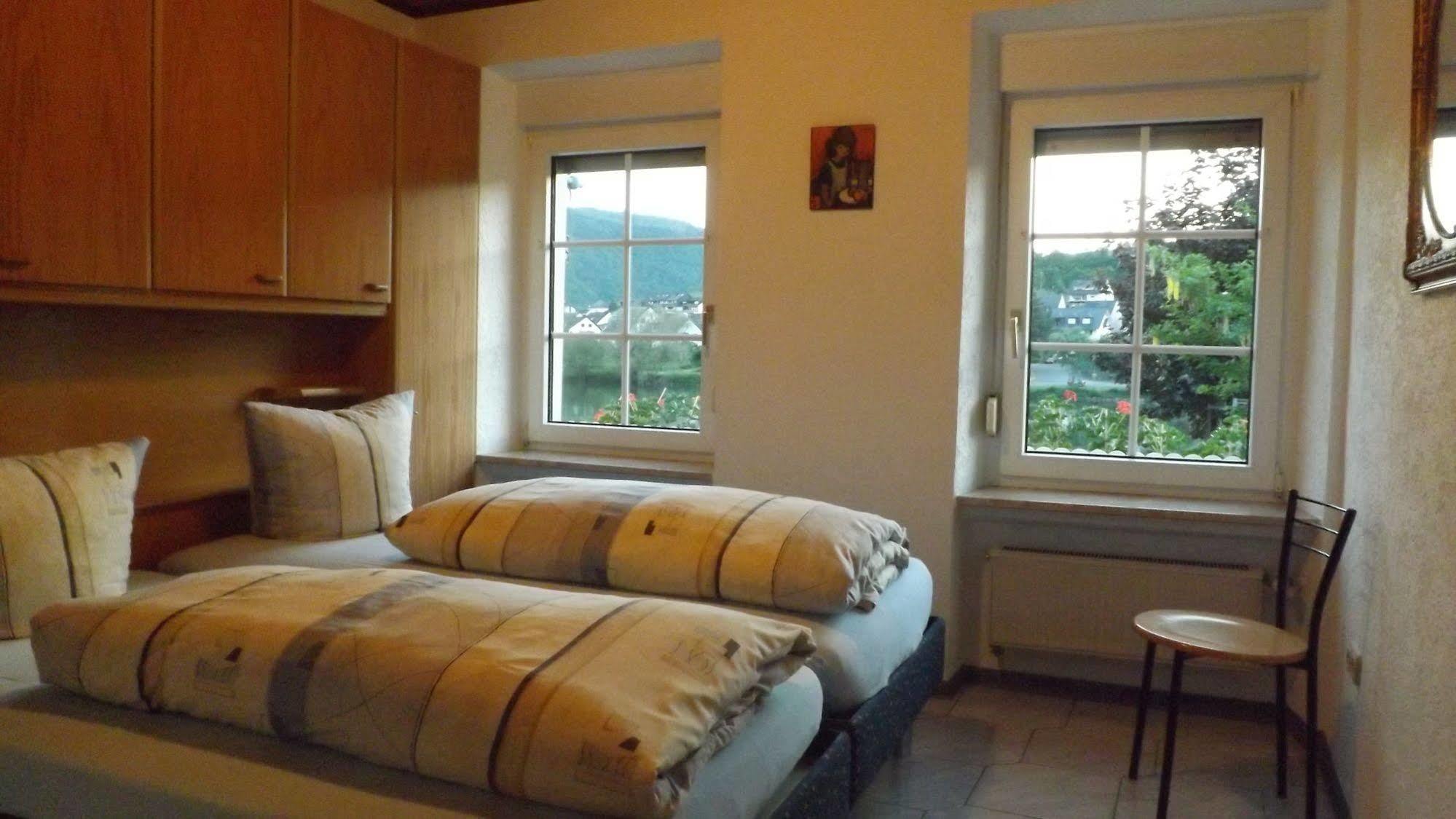 Apartamento Mosel Panorama Zell Exterior foto